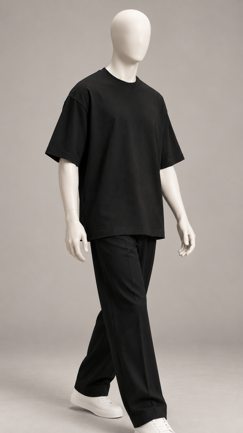 Classic Oversized Tee in Jet Black — mannequin pose 2